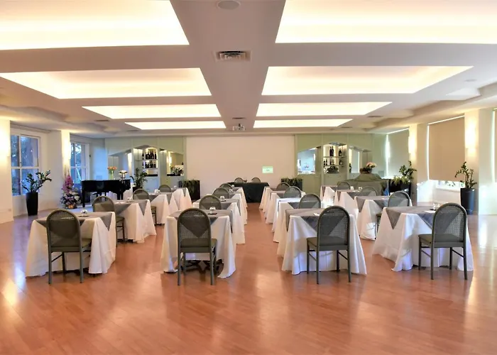 Brianteo Hotel Residence And Restaurant