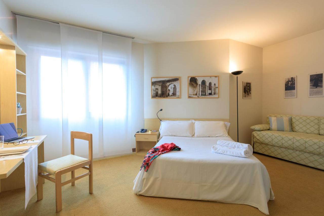 Brianteo And Restaurant Hotel 4*